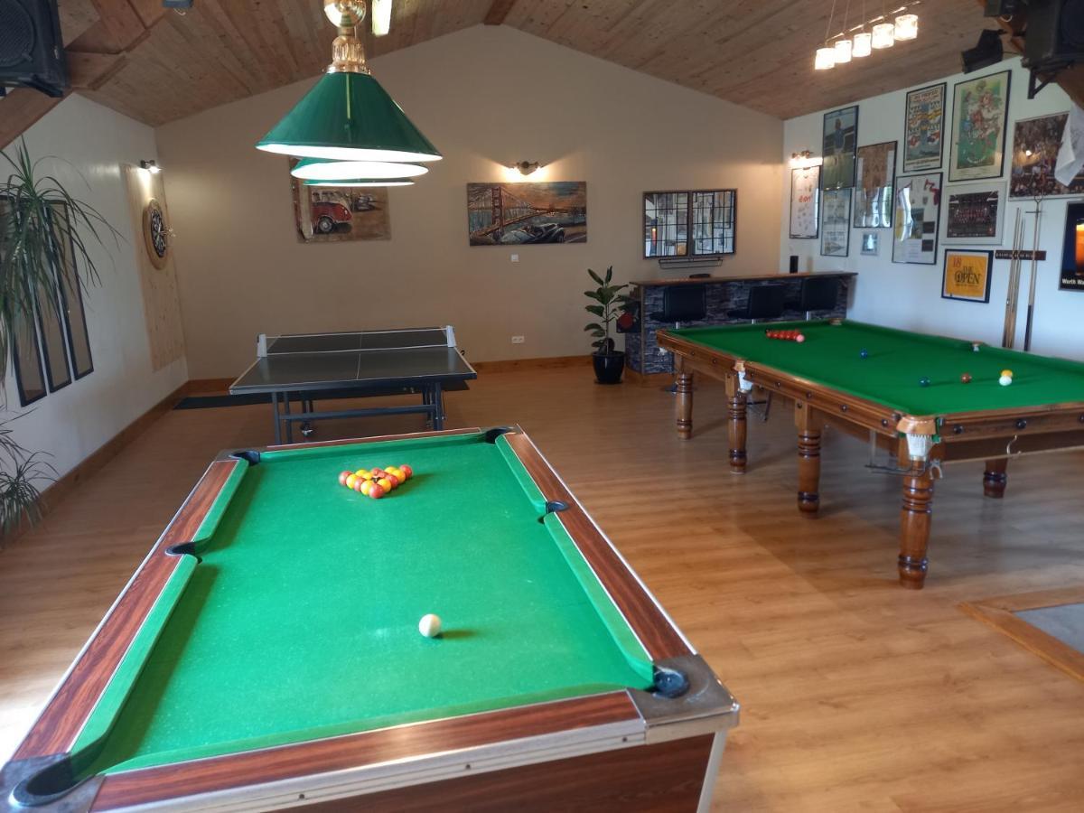 La Gasteboisiere With Swimming Pool And Games Room Le Mesnil-Adelee Eksteriør billede